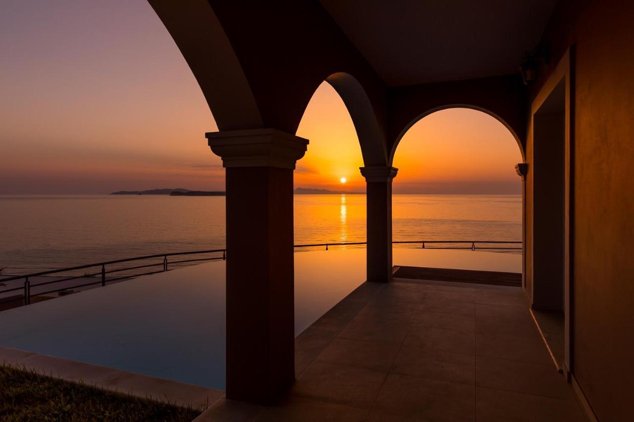 Pictures * Agios Stefanos Avliotes (Corfu)